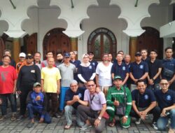 Menyongsong Datangnya Bulan Ramadhan IHKA Jatim Bersihkan Masjid Rahmat