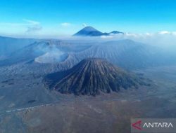 Akses Wisata Gunung Bromo Menunggu Kepastian Kondisi Keamanan