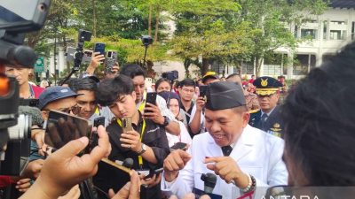 Dedi Mulyadi Targetkan 80.000 Warga Jabar Tanpa Listrik Terlayani pada 2027