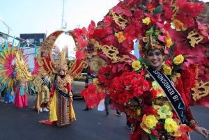 WTC Surabaya Fusion Week Dimeriahkan 70 Peserta Costume Carnival dari Berbagai Daerah di Jawa Timur