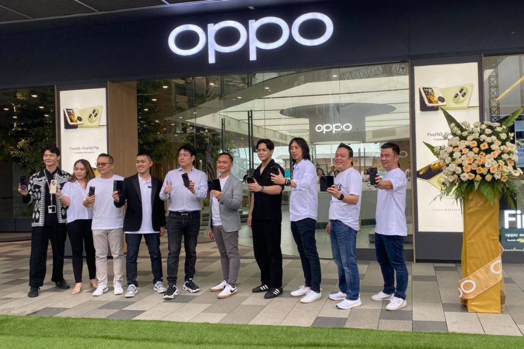 OPPO hadirkan gerai premium di area di Pantai Indah Kapuk 2