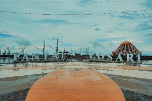 10 Tempat Wisata di area Makassar, Ada Hutan Mangrove hingga Portal Bersejarah