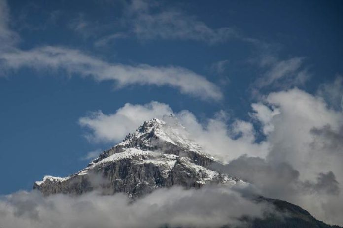 10 Gunung Paling Mematikan dalam area Dunia, Tidak Disarankan untuk Didaki 