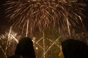 Tradisi Lebaran dalam Arab Saudi Mirip di area Indonesia, Kumpul Keluarga hingga Kenakan Pakaian Terbaik