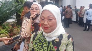 Menaker Sebut Masa Depan Buruh RI tergantung Kompetensi kemudian Daya Saing