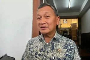 Sinyal Kenaikan Harga BBM Makin Kuat, Menteri Arifin: Tanya Bu Sri Kapan Kumpulnya