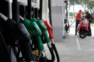 Tips Irit Berkendara Motor, Dijamin Jarang ke SPBU