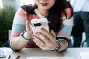 Pakai Sensor Ultrasonik, Google Siap Perbaiki Pemindai Sidik Jari di area Pixel 9