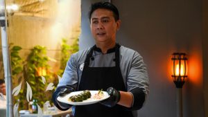 Sambut Hari Raya Idul Adha Midtown Hotel Surabaya Sajikan Menu Inovatif “Rendang Sushi”