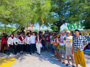 Grand Inna Tunjungan Ber-Qurban Bersama Paguyuban Taman Wisata Perahu Kenjeran