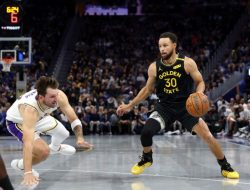 Stephen Curry Pimpin Comeback Bersejarah Warriors atas Lakers di NBA Cup 2026