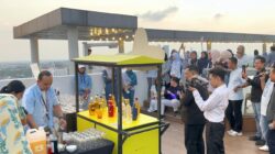 Ajang Kolaborasi Positif di Sky Pool Escape Rooftop, Gathering Kreator TikTok Surabaya Tekankan Hubungan Sinergis