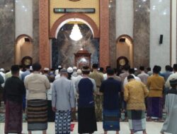 Antusiasme Jamaah Sambut Tarawih Perdana 1447 H di Masjid Baitussalam