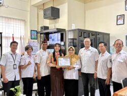 Inspiratif! Casey Feodora, Relawan Termuda Surabaya yang Raih Apresiasi Khusus Komnas PA