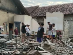 Ngeri! Detik-detik Dapur Rumah Lansia di Situbondo Ambruk Akibat Cuaca Ekstrem