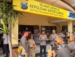 MaxOne Hotel Dharmahusada dan Polsek Gubeng Kolaborasi dalam Program JUPE Peduli