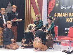 Dari Tilik Pitik hingga Sungkeman, Pawiyatan Pambiwara Suguhkan Tradisi Temu Pengantin Jawa