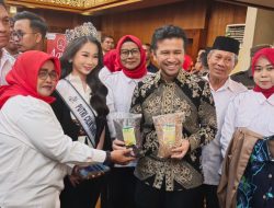 Emil Dardak Kunjungi Galeri Produk UMKM Binaan APKLI Jawa Timur