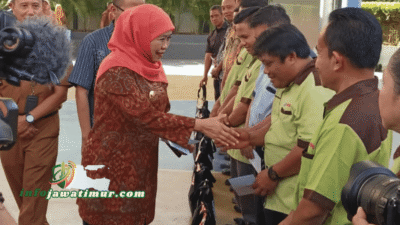 Pastikan SPMB 2026 Transparan dan Adil, Gubernur Khofifah Tinjau Kesiapan SMAN 5 Surabaya