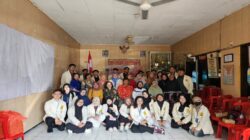 Mahasiswa UWKS Hadirkan Solusi Nyata di Kampung Kota, Dari Cek Kesehatan hingga Olahan Daun Kelor Bernilai Ekonomi