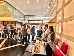 Peringati Hari Sumpah Pemuda, Grand Whiz Hotel Praxis Surabaya GelarCoffee Morning untuk Pererat Hubungan dengan Tenant dan Office Partner