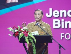 Luhut: Integrasi Data Pemerintah Turunkan Bansos Salah Sasaran Menjadi di Bawah 10 Persen