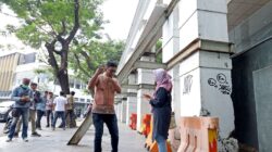 Sekretaris Dinas Sumber Daya Air dan Bina Marga (DSDABM) Kota Surabaya, Mohamad Iman Rachmadi menjelaskan bahwa proses pembongkaran akan dilakukan pada malam hari, secara bertahap dengan perhitungan teknis yang matang supaya tidak menganggu pengguna jalan.