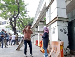 Pemkot Surabaya Bongkar Fasad Eks Toko Nam di Embong Malang Mulai Malam Ini